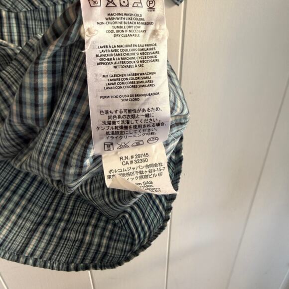 VOLCOM Men's Button Up Shirt Size Medium - Picture 6 of 6